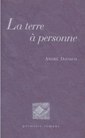 couverture de La terre  personne de Andr Daviaud